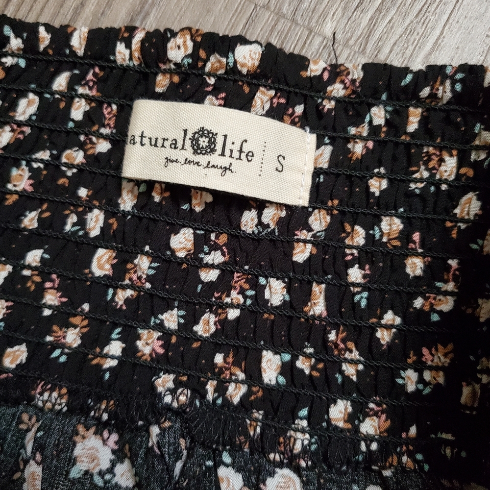 Floral Wide Bottom Pants - Picture 7 of 7